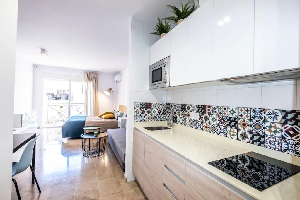 Modern & Cozy Studio Excellent Location Near Beach Torremolinos Eksteriør bilde
