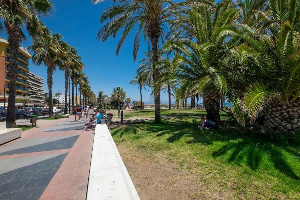Modern & Cozy Studio Excellent Location Near Beach Torremolinos Eksteriør bilde